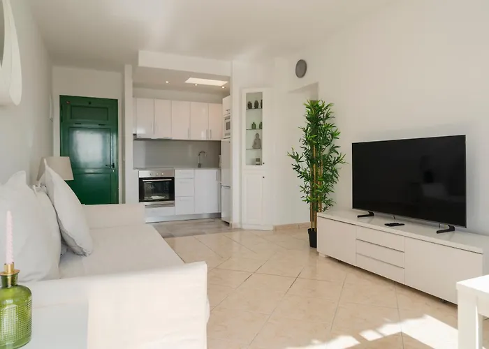 Lanzahost Casa Ken דירה קוסטה טגוויסה